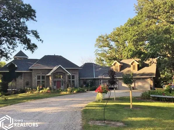 1207 240th St, Algona, IA 50511