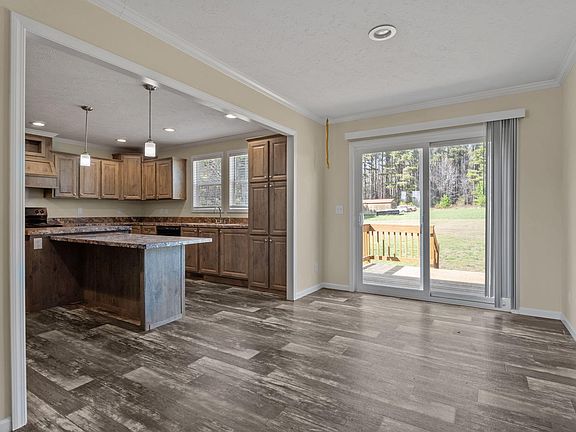 5th image of 862 Cheves Rd