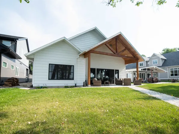 24185 178th St, Okoboji, IA 51355