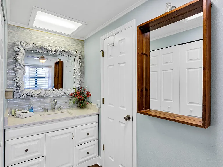 91 Heather Point Ct #91 — Photo 4
