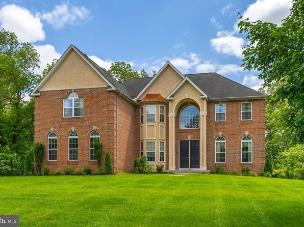 144 Cedar Ct, Woolwich Township, NJ 08085