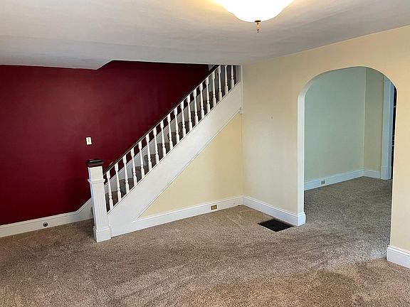 3rd image of 118 W Prospect St #118
