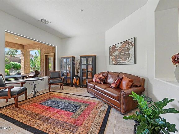 5th image of 22393 N 76th Pl