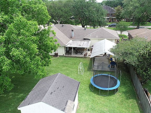 5th image of 705 Ormond Blvd