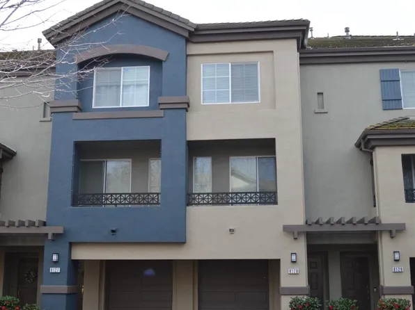 2001 Club Center Dr APT 8128, Sacramento, CA 95835