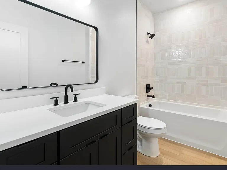7193 SE Crystal Springs Blvd — Photo 9