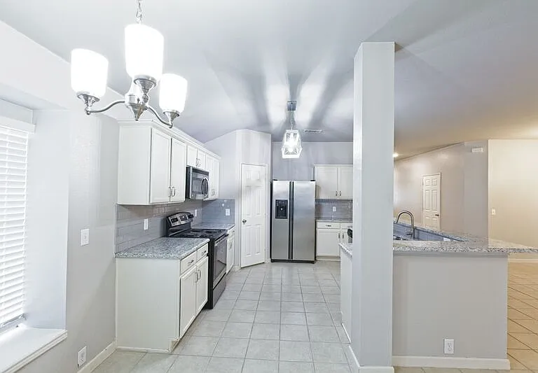 2309 Mallard Dr — Photo 16