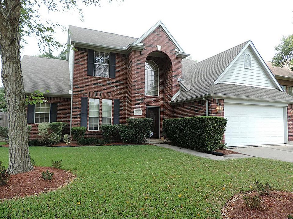 1st image of 213 Carmichael Ct
