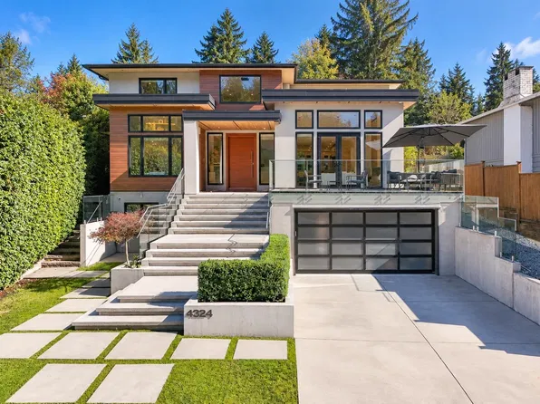 4324 Glencanyon Dr, North Vancouver, BC V7N 4B3