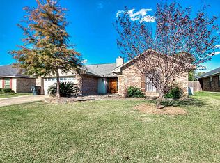 519 Glenwood Dr, Bossier City, LA 71111