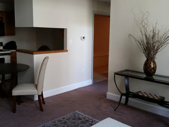 54 Trinity Pl #203, Albany, NY 12202