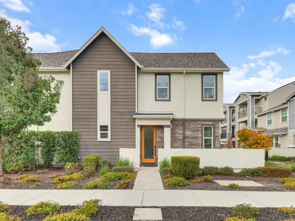 3050 Copper Rose Walk, Sacramento, CA 95833