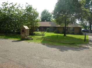 11072 Sunset Dr, Frankston, TX 75763