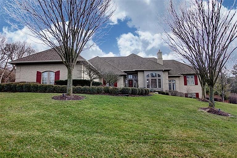 1st image of 200 Kingsley Park Dr