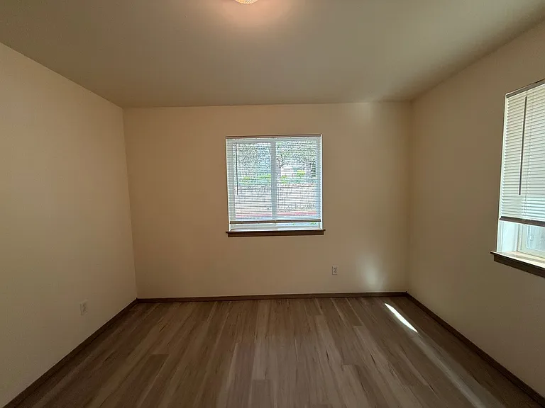 1726 - McArthur Family Trust — Photo 32