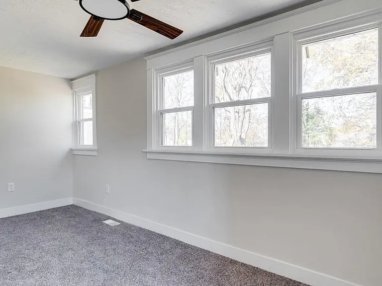 1734 Cleveland Ave — Photo 17