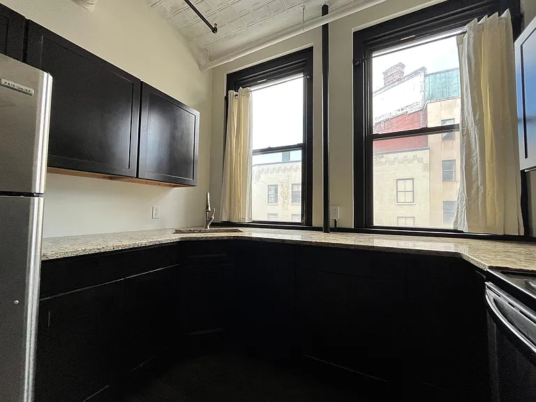 116 Bleecker St #2 — Photo 20