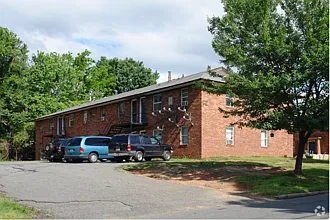 2920 Ivy Ave #A