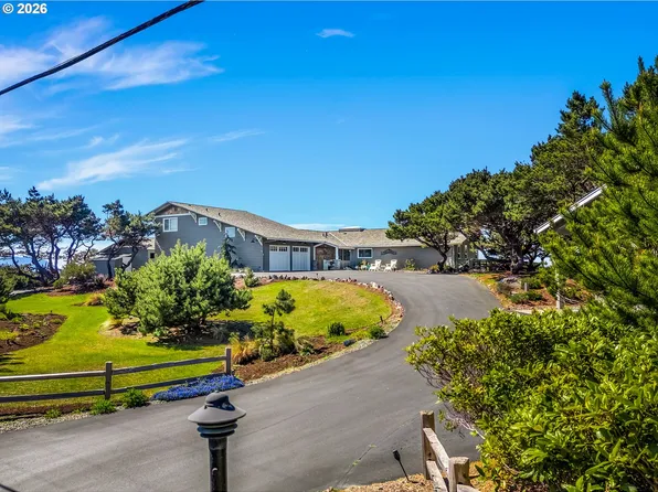89464 Manion Dr, Warrenton, OR 97146
