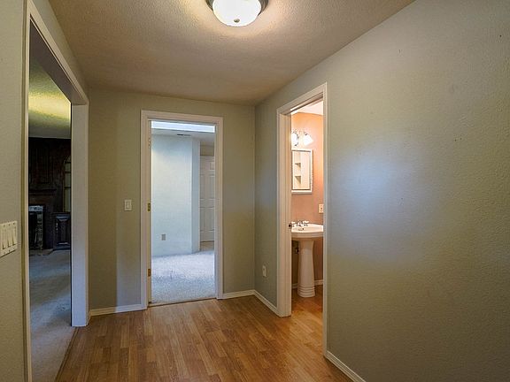 5th image of 1909 SE 132nd Ct