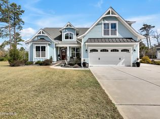 265 Shoal Ave, Hampstead, NC 28443