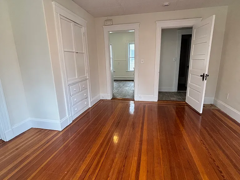 59 Myrtle St #2 — Photo 12