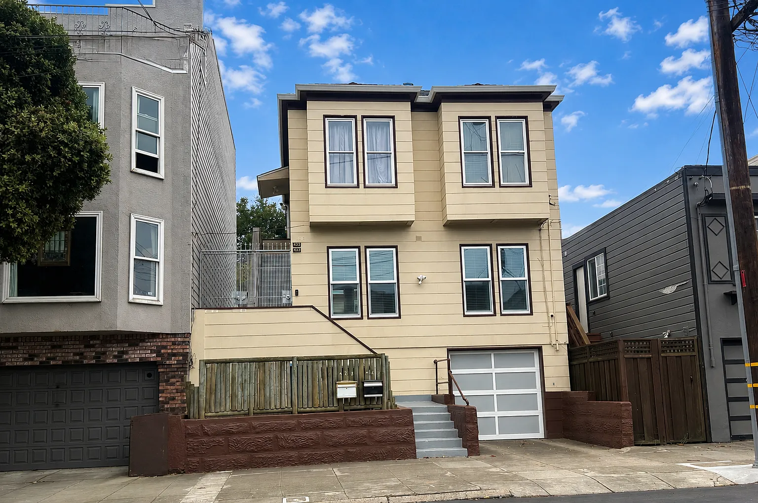 2 bed, 2.0 bath, $5,995 — Photo 1