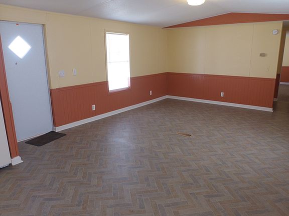 2nd image of 3535 Roberts Ave Lot 59