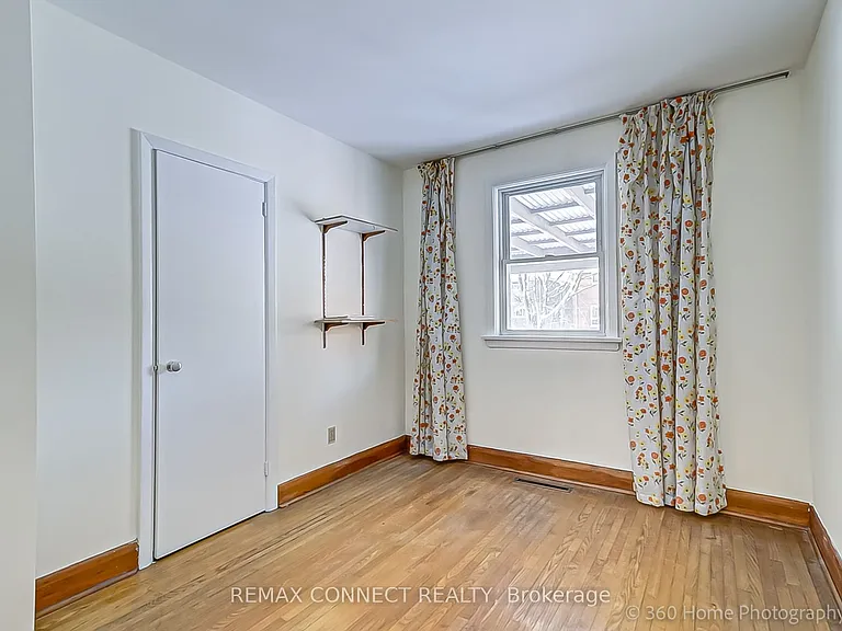 166 Moore Park Ave — Photo 2