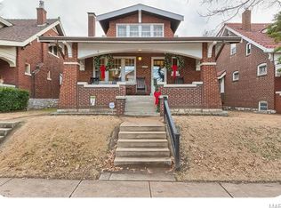 1142 Dover Pl, Saint Louis, MO 63111