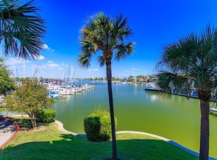 1302 Marina Bay Dr APT 101A, Clear Lake Shores, TX 77565
