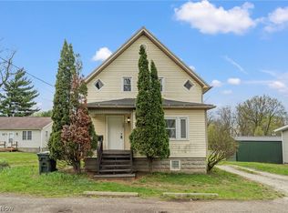 1308 Laiblin Pl NE, Canton, OH