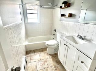 402 Kennedy Dr APT 2, Linden, NJ 07036