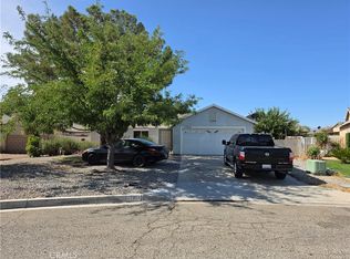 17919 Kendall Cir, Adelanto, CA 92301