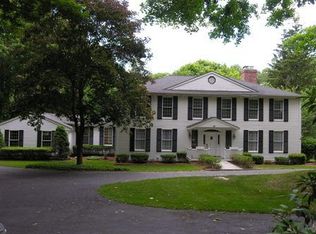 51 West Ln, Ridgefield, CT 06877