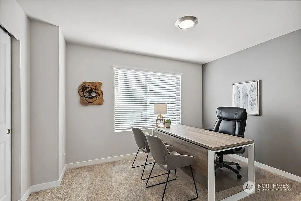 3 bed, 1573 sqft, $3,000 — Photo 4