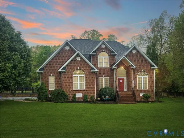 12946 Carters Garden Dr, Chesterfield, VA 23838
