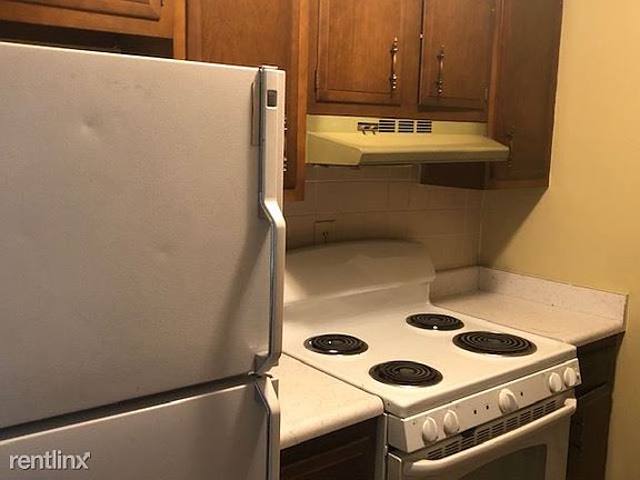 Kitchen - Cooking Range, Refrigerator & Dish washer