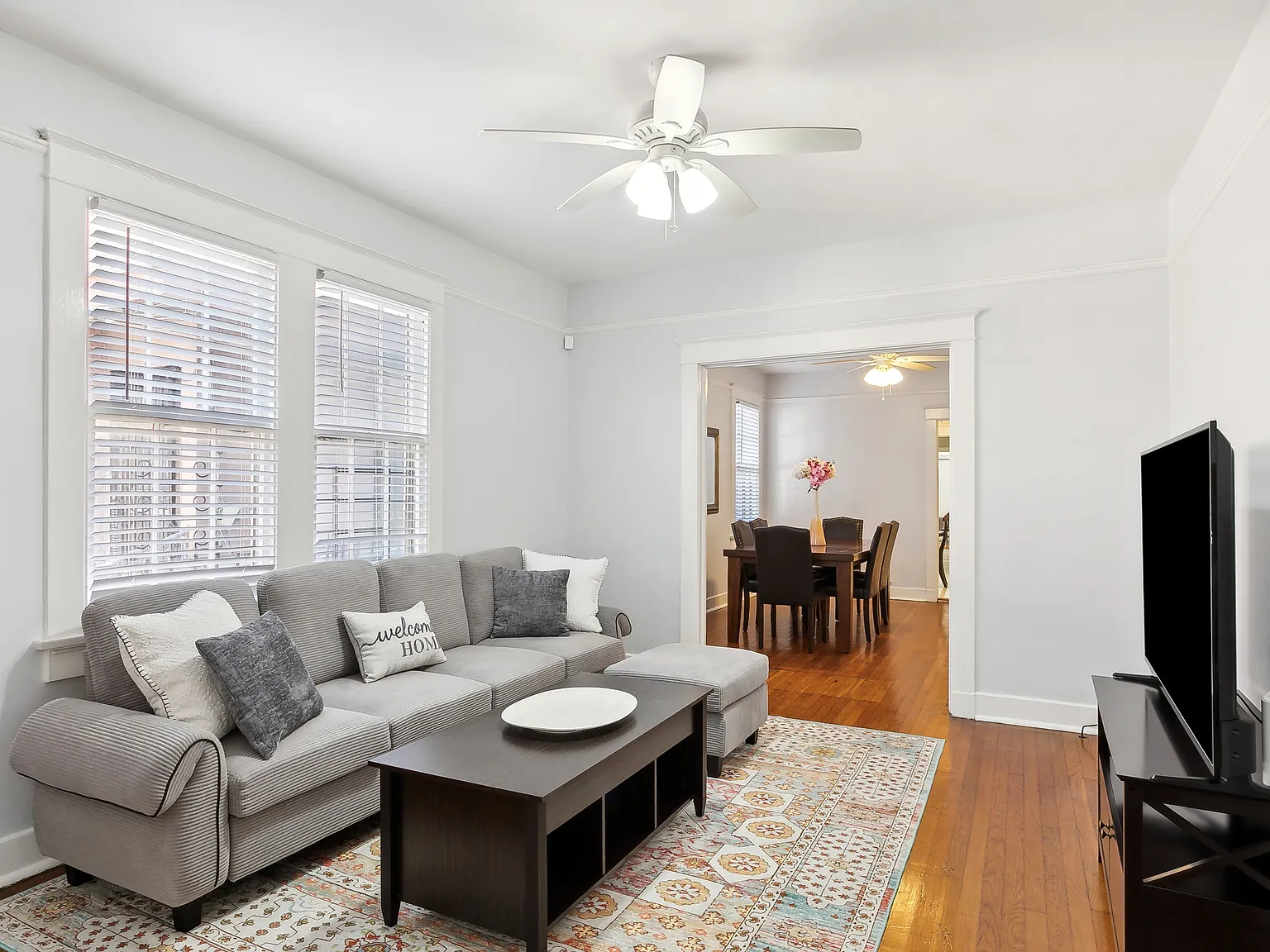 4 bed, 1891 sqft, $4,500 — Photo 2