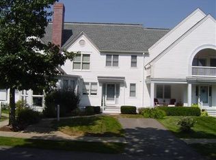 12 Bob White Cres #12, Mashpee, MA 02649