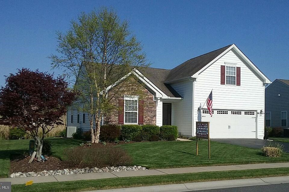 1st image of 37936 Bayview Cir E