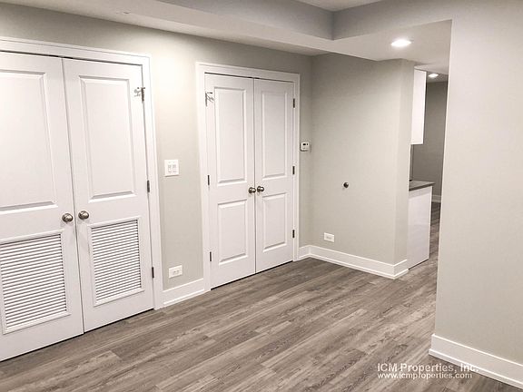 3rd image of 3350 N Kenmore Ave #3350-CH1-M
