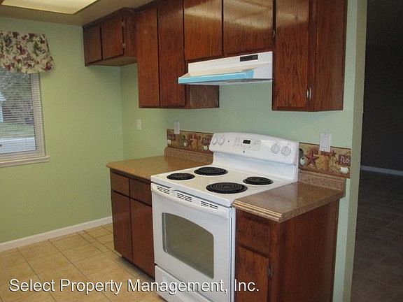 4th image of 7469 Mar Vista Way