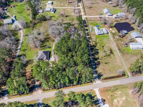 32701 Weiss Rd, Walker, LA 70785