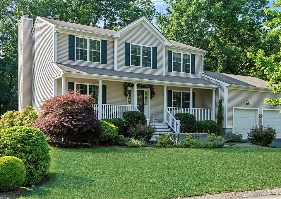 1st image of 23 Birchwood Dr
