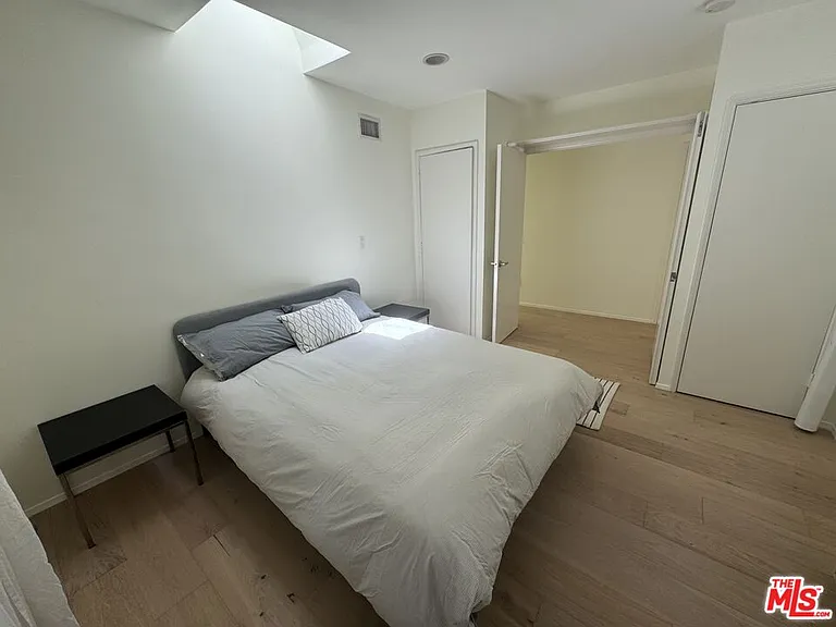 7586 Woodrow Wilson Dr — Photo 17