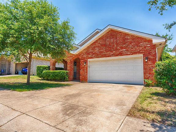 3rd image of 1318 San Miguel Dr
