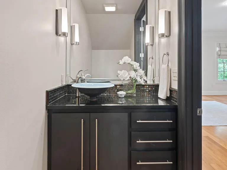 605 Silverstone Rd #205B — Photo 16