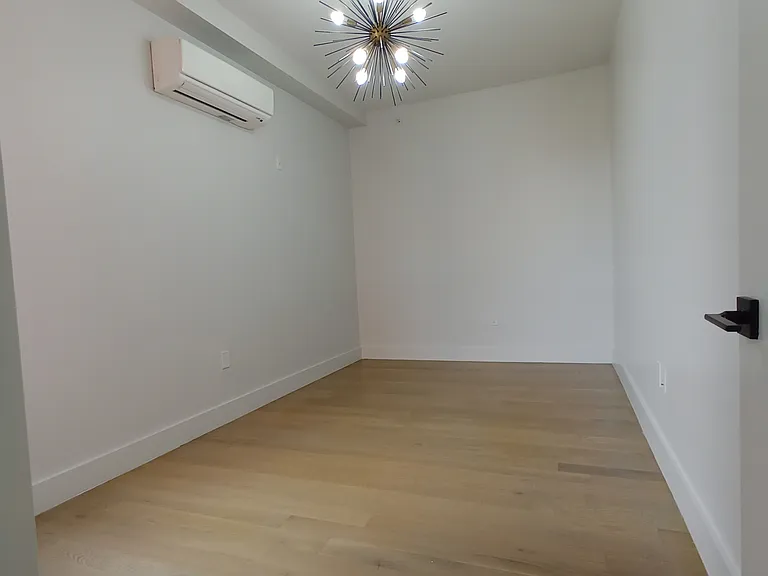 2708 Snyder Ave #416 — Photo 6