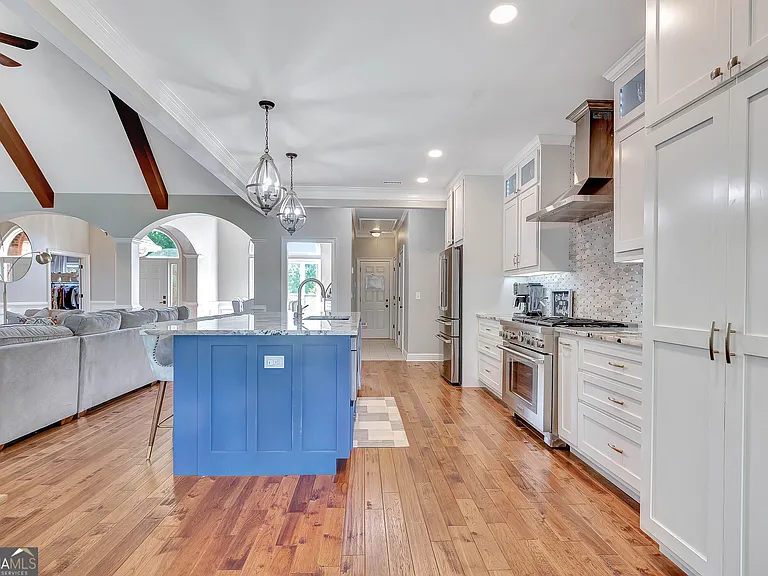 140 Lake Park Ct — Photo 21
